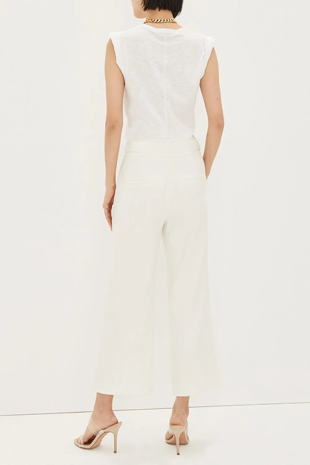 Aubrie Pant - White